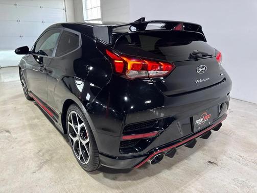 Phantom Black 2019 Hyundai Veloster Base