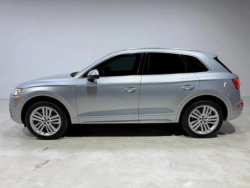 2018 Audi Q5 2.0T Premium Plus