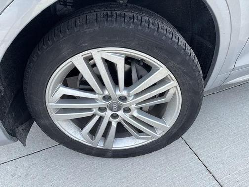 2018 Audi Q5 2.0T Tech Premium