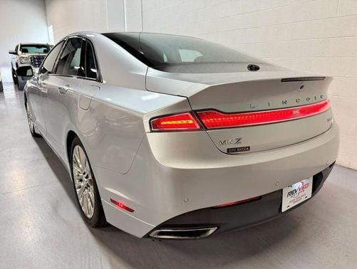 2014 Lincoln MKZ Base