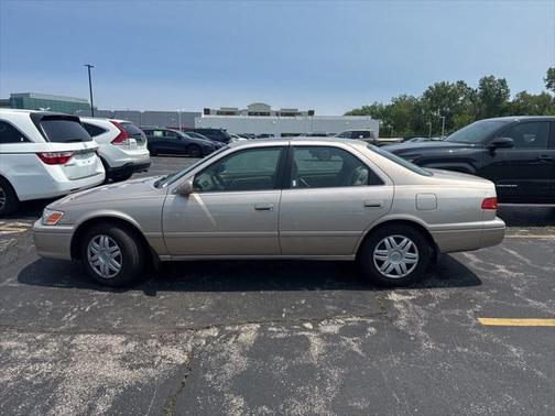 2001 Toyota Camry LE V6