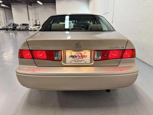 2001 Toyota Camry LE V6