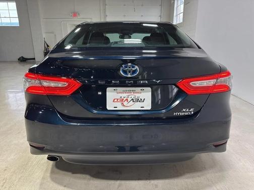 2018 Toyota Camry Hybrid XLE