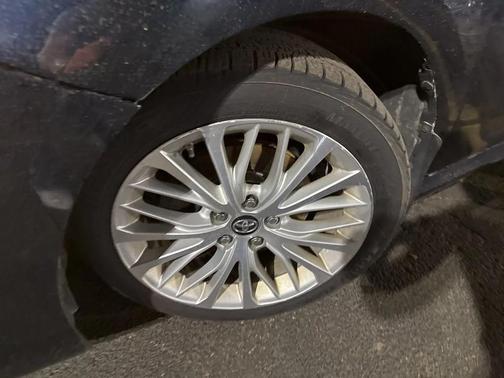 2018 Toyota Camry Hybrid XLE