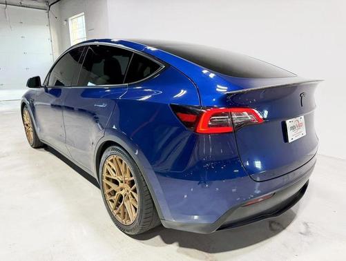 2021 Tesla Model Y Performance Dual Motor All-Wheel Drive
