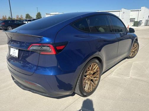 2021 Tesla Model Y Performance Dual Motor All-Wheel Drive
