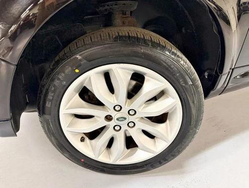 2012 Land Rover LR2 Base