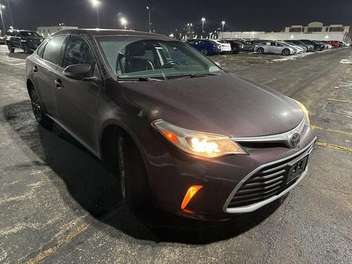 2018 Toyota Avalon XLE