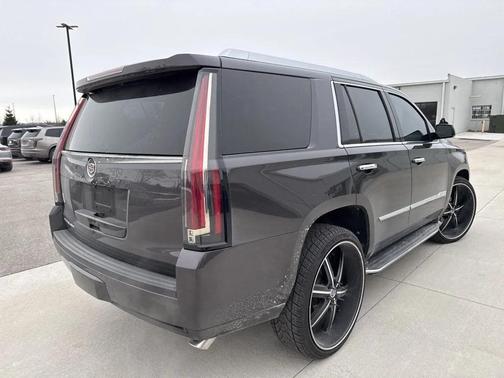 2015 Cadillac Escalade Luxury