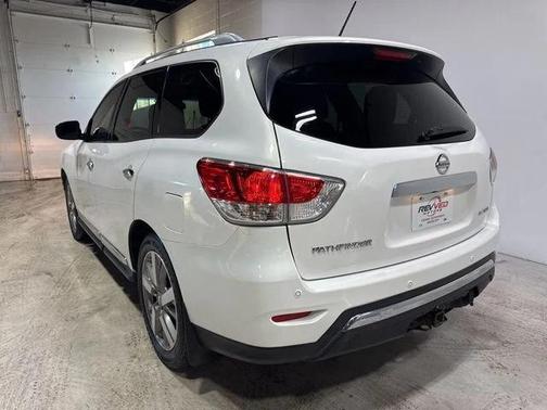 2013 Nissan Pathfinder Platinum