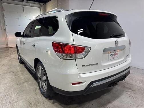 2013 Nissan Pathfinder Platinum