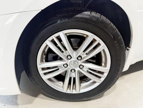 2013 INFINITI G37x Base