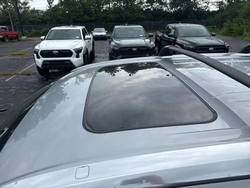 2014 Toyota Highlander Limited Platinum