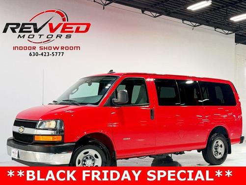 2017 Chevrolet Express 3500 LT