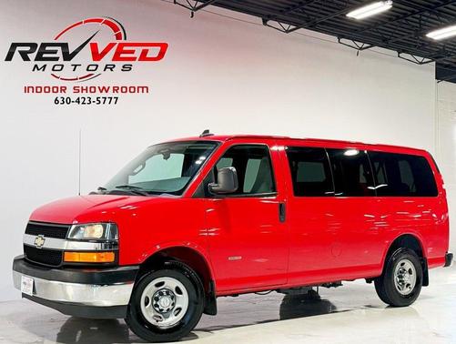 2017 Chevrolet Express 3500 LT