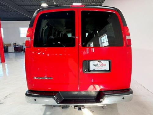 2017 Chevrolet Express 3500 LT