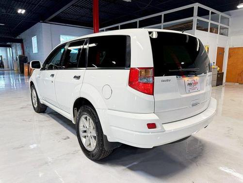 2002 Isuzu Axiom Base