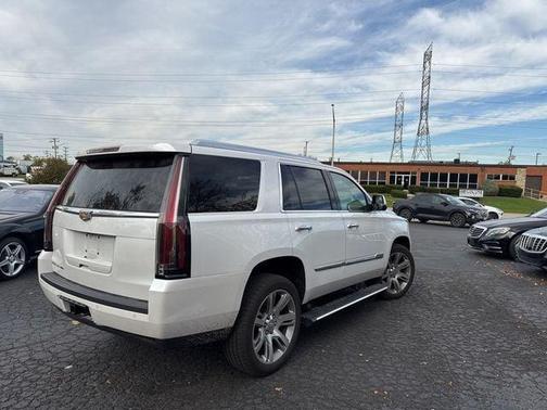 2016 Cadillac Escalade Premium