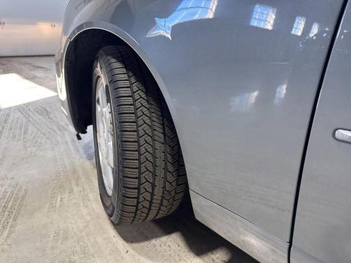 2004 Cadillac CTS Base