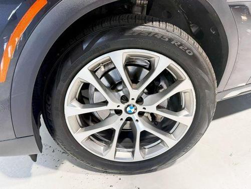 2021 BMW X6 xDrive40i