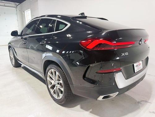 2021 BMW X6 xDrive40i