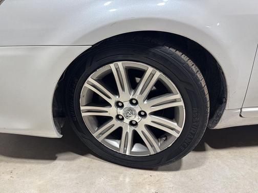 2008 Toyota Avalon Limited