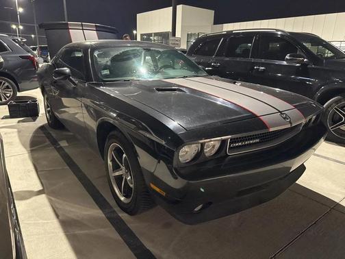 2010 Dodge Challenger SE