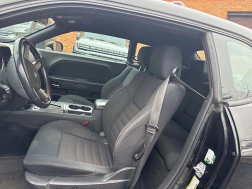 2010 Dodge Challenger SE