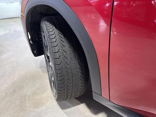 Vegas Red Metallic 2026 BMW X2 xDrive28i