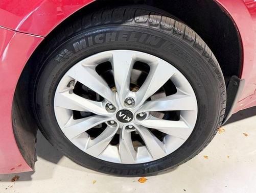 2018 Kia Optima S