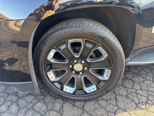 2020 Cadillac Escalade Luxury