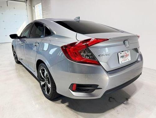 2016 Honda Civic Touring