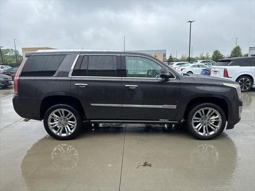 2017 Cadillac Escalade Premium Luxury