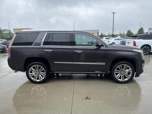 2017 Cadillac Escalade Premium Luxury