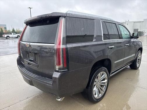 2017 Cadillac Escalade Premium Luxury