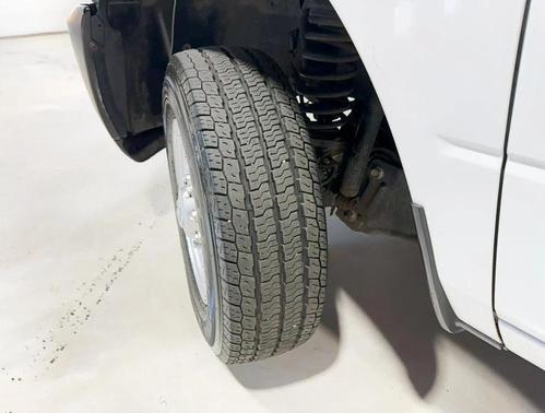 2017 RAM 2500 Tradesman Regular Cab 4x4 8' Box