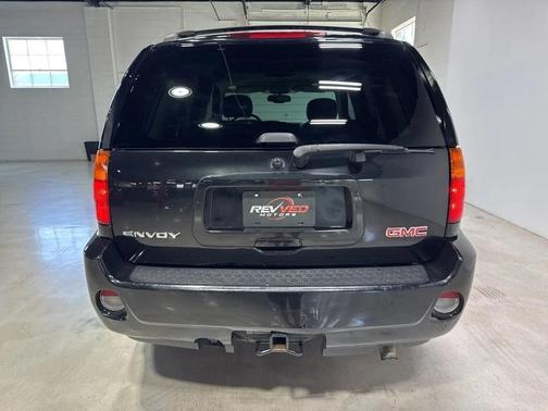 Carbon Black Metallic 2008 GMC Envoy Denali