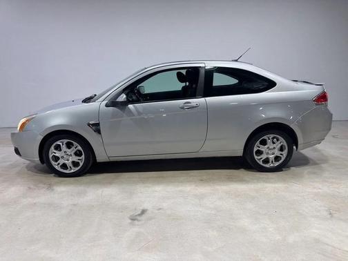 2008 Ford Focus SES