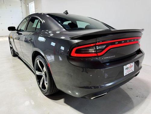 2017 Dodge Charger SXT