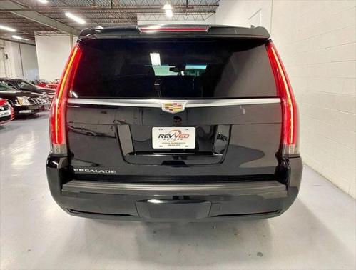 2016 Cadillac Escalade Luxury
