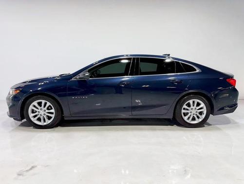 2017 Chevrolet Malibu Hybrid Base