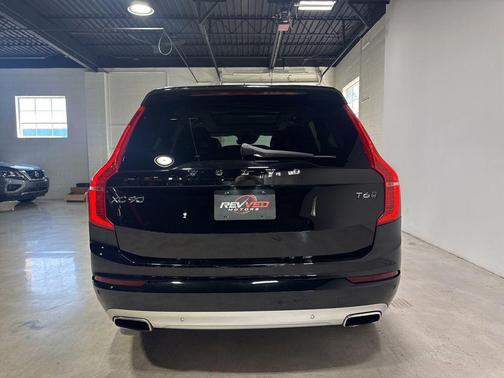 Onyx Black Metallic 2016 Volvo XC90 T6 Momentum