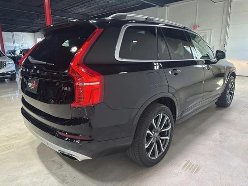 Onyx Black Metallic 2016 Volvo XC90 T6 Momentum