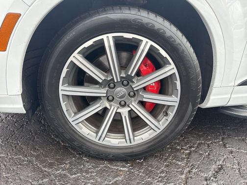 2017 Audi Q7 3.0T Premium