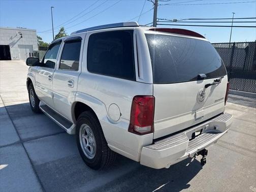 2006 Cadillac Escalade Base
