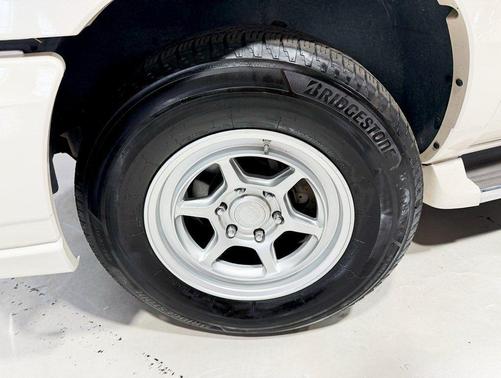 2006 Cadillac Escalade Base