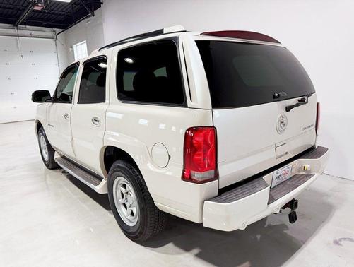 2006 Cadillac Escalade Base