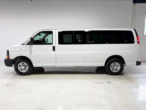2014 Chevrolet Express 3500 LS