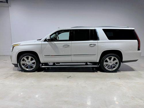 2016 Cadillac Escalade ESV Premium