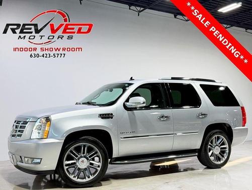 2012 Cadillac Escalade Luxury